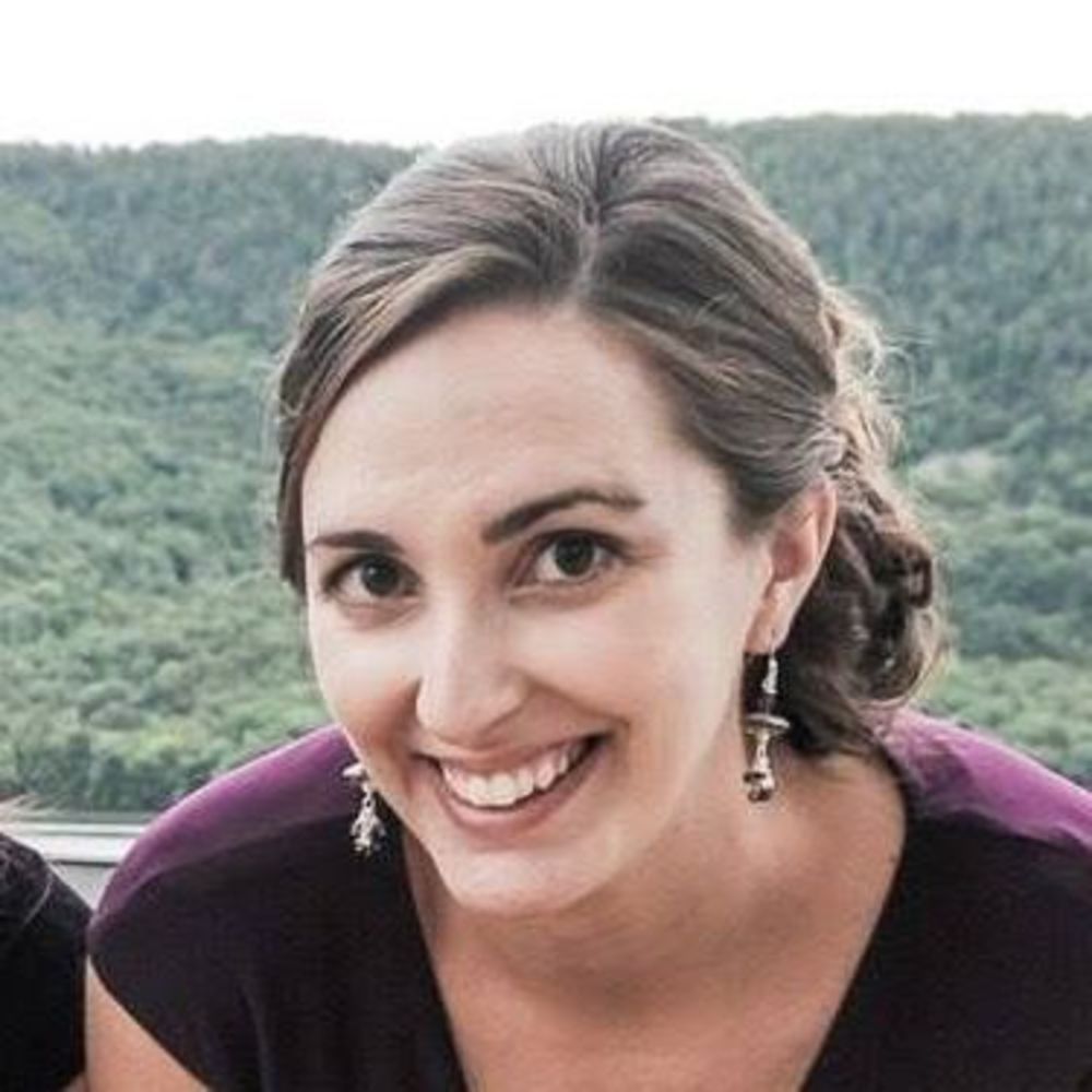 Meet your Posher, Renee